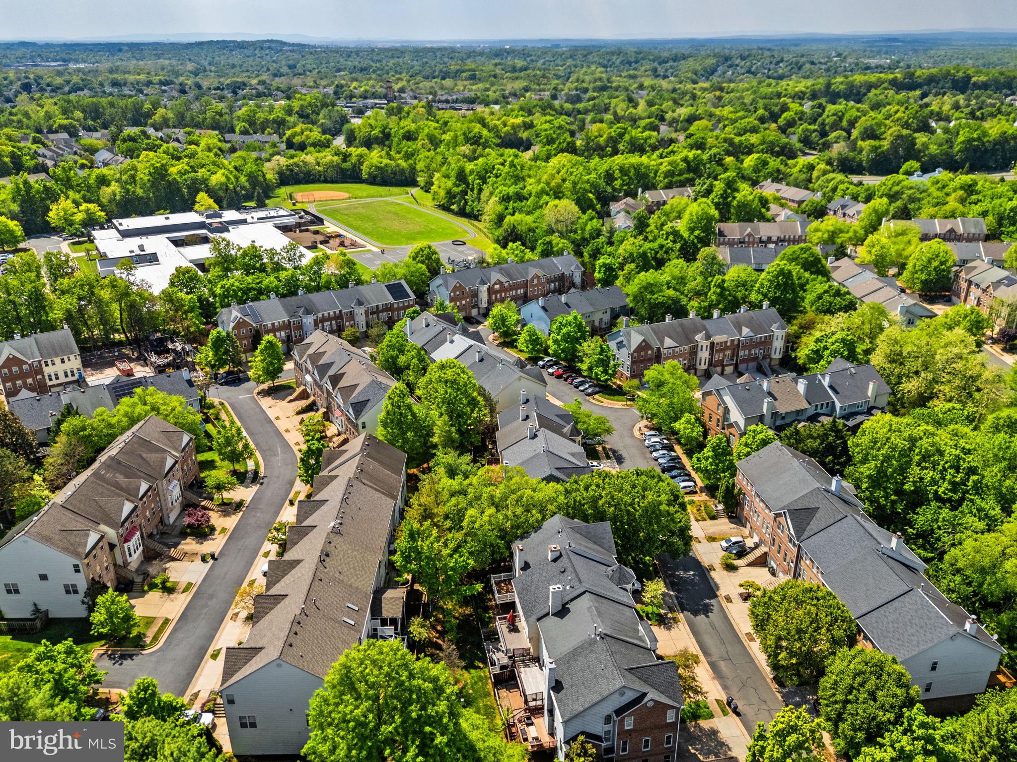 47697 Whirlpool Square Sterling, VA 20165 - Photo 46 of 52