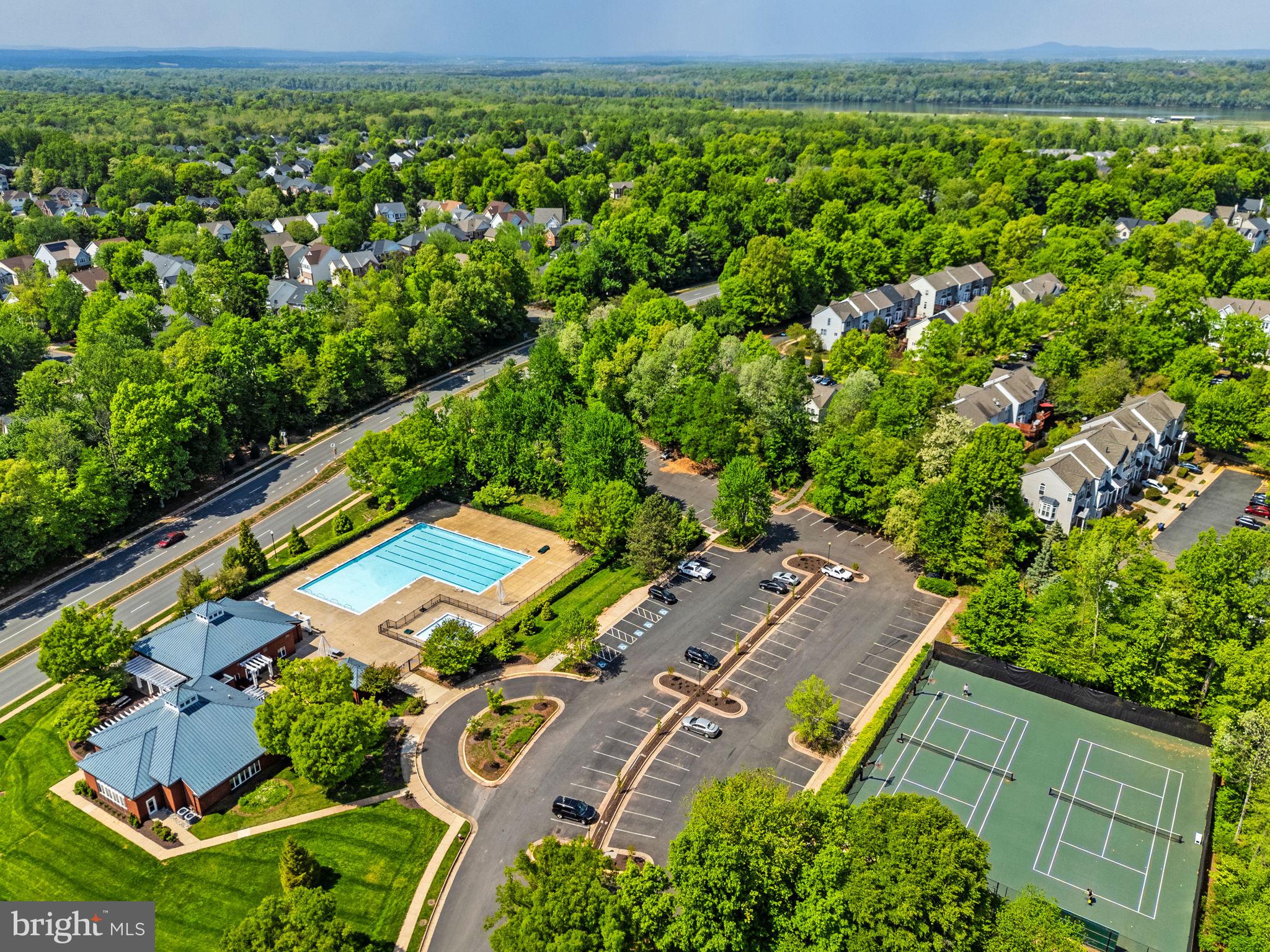 47697 Whirlpool Square Sterling, VA 20165 - Photo 47 of 52