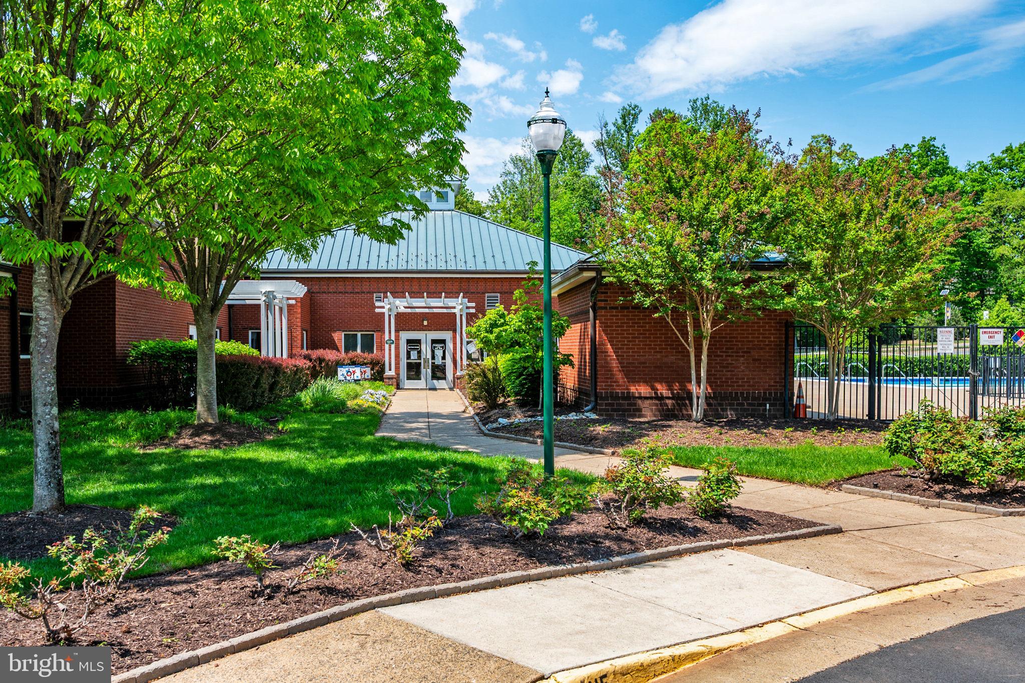 47697 Whirlpool Square Sterling, VA 20165 - Photo 49 of 52