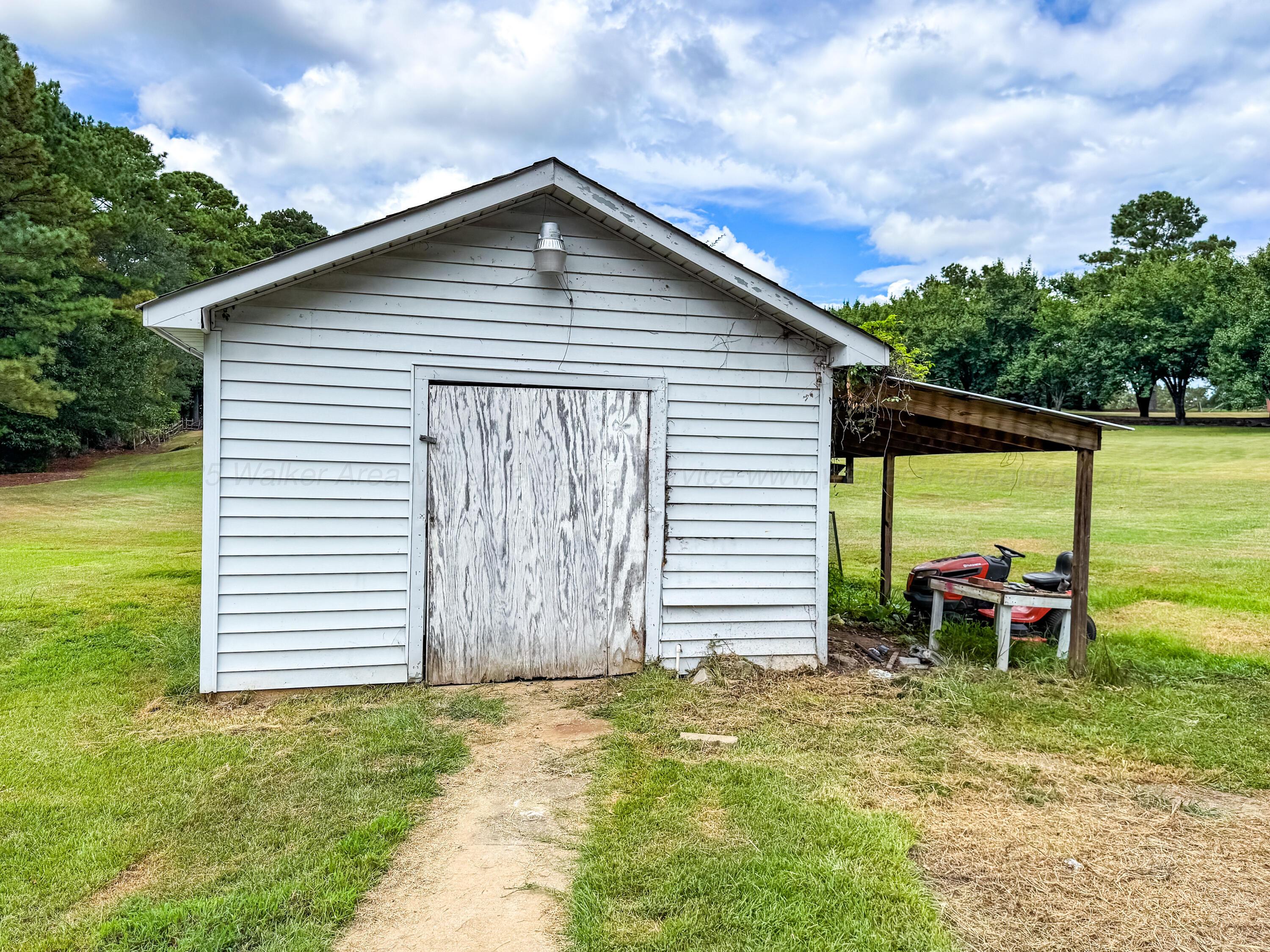 607 Court Road Winfield, AL 35594 - Photo 32 of 39 IMG_6409