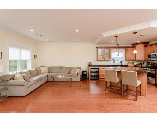 60 Adele Road Quincy, MA 02169 - Photo 3 of 33 Gallery Image 3