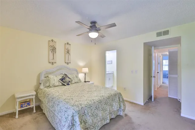 $212,000 | 1028 Apollo Beach Boulevard, Unit 8, Apollo Beach, FL 33572