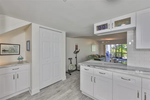 $211,000 | 1028 Apollo Beach Boulevard, Unit 8, Apollo Beach, FL 33572