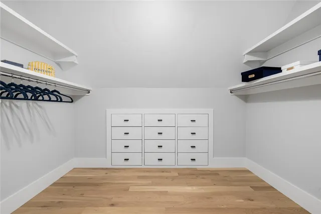 $2,499,000 | 35 Beech Crest Road, East Greenwich, RI 02818