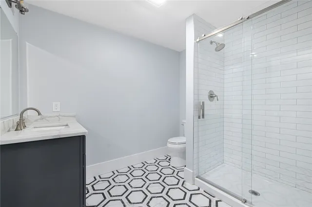 $2,499,000 | 35 Beech Crest Road, East Greenwich, RI 02818