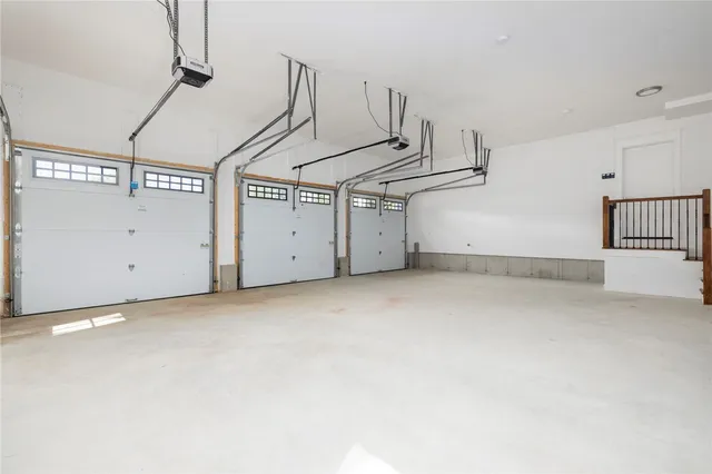 $2,499,000 | 35 Beech Crest Road, East Greenwich, RI 02818