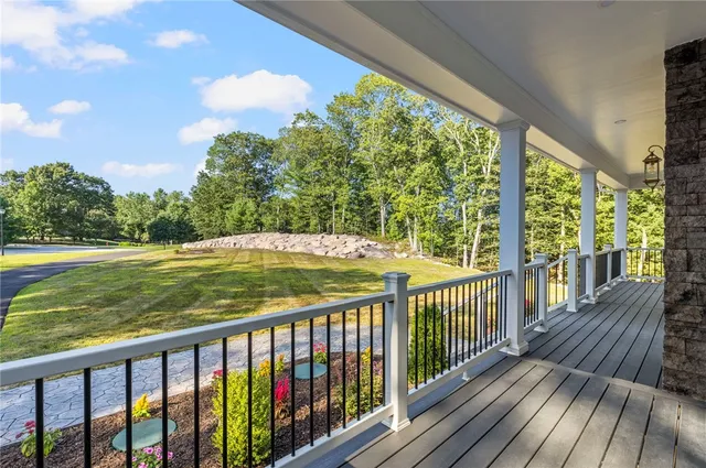 $2,499,000 | 35 Beech Crest Road, East Greenwich, RI 02818