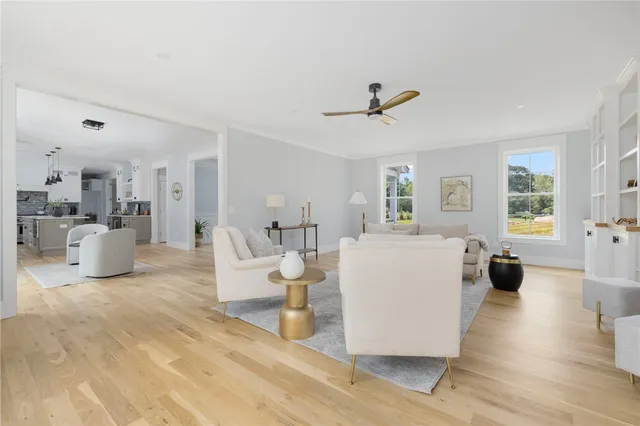 $2,499,000 | 35 Beech Crest Road, East Greenwich, RI 02818