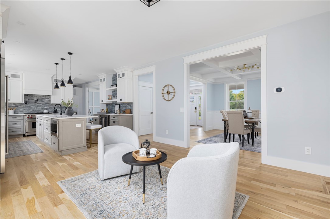 35 Beech Crest Road East Greenwich, RI 02818 - Photo 10 of 49