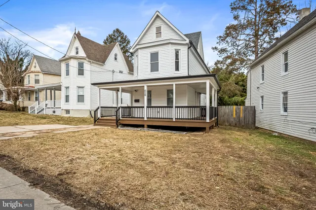 $370,000 | 518 Harwood Avenue, Baltimore, MD 21212