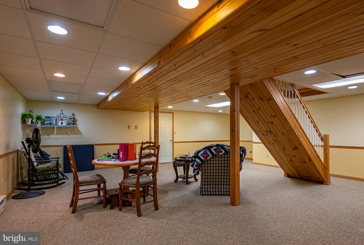 400 Walnut Road Birdsboro, PA 19508 - Photo 25 of 47 Custom woodwork