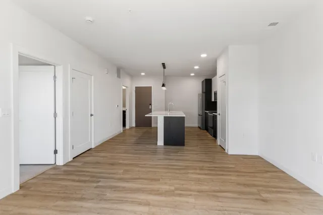 $1,553 | 5945 6th Avenue, Unit 212, Kenosha, WI 53140