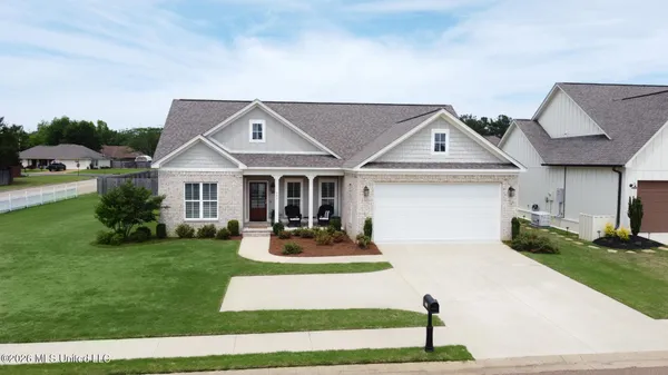 $299,900 | 535 Walker Circle, New Albany, MS 38652