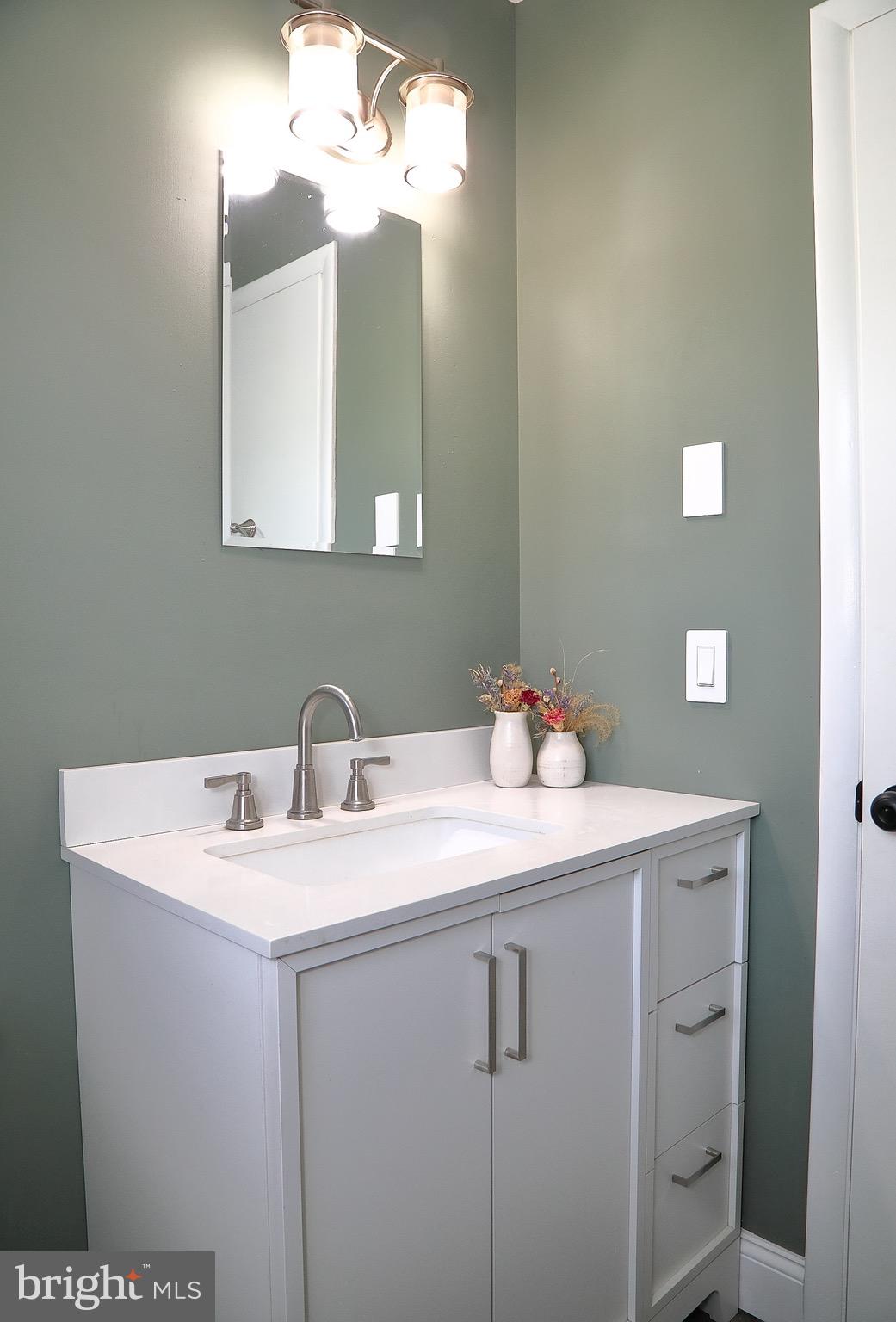1137 Devonshire Road Lancaster, PA 17601 - Photo 18 of 41