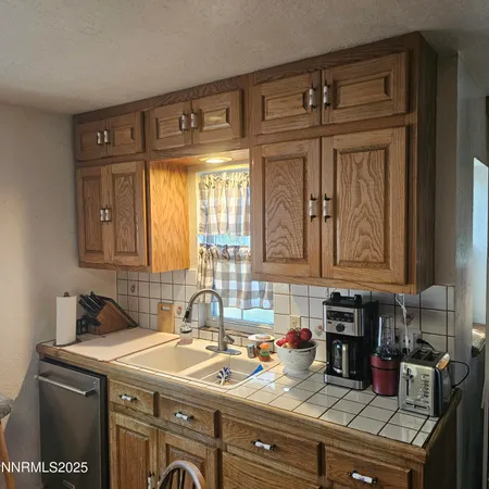 $299,000 | 1385 South Bridge Street, Winnemucca, NV 89445