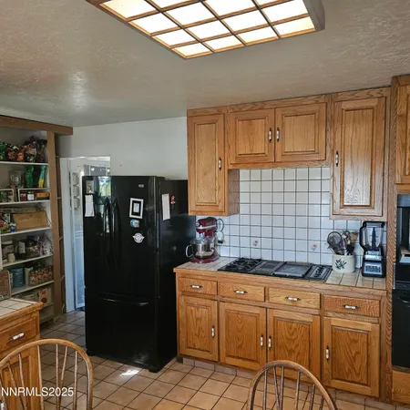 $299,000 | 1385 South Bridge Street, Winnemucca, NV 89445