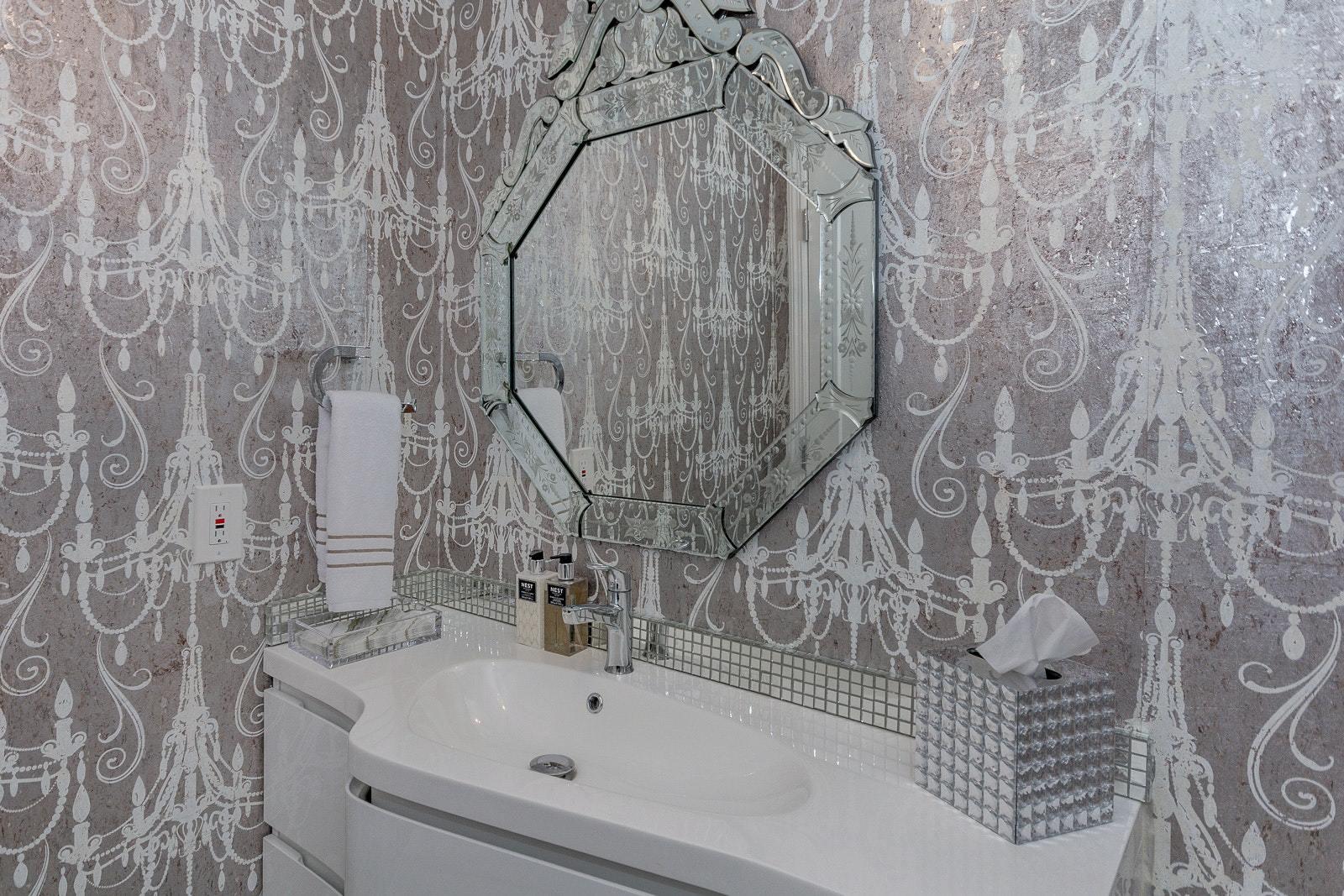 3120 South Ocean Boulevard, Unit 3202 Palm Beach, FL 33480 - Photo 28 of 46 POWDER ROOM