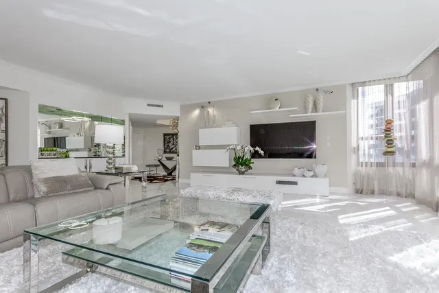 $14,999 | 3120 South Ocean Boulevard, Unit 3202, Palm Beach, FL 33480