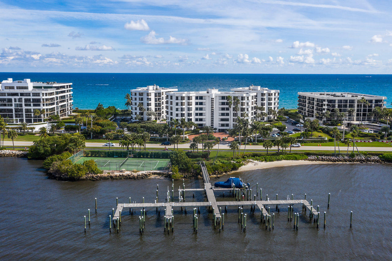 3120 South Ocean Boulevard, Unit 3202 Palm Beach, FL 33480 - Photo 46 of 46 BOAT DOCK