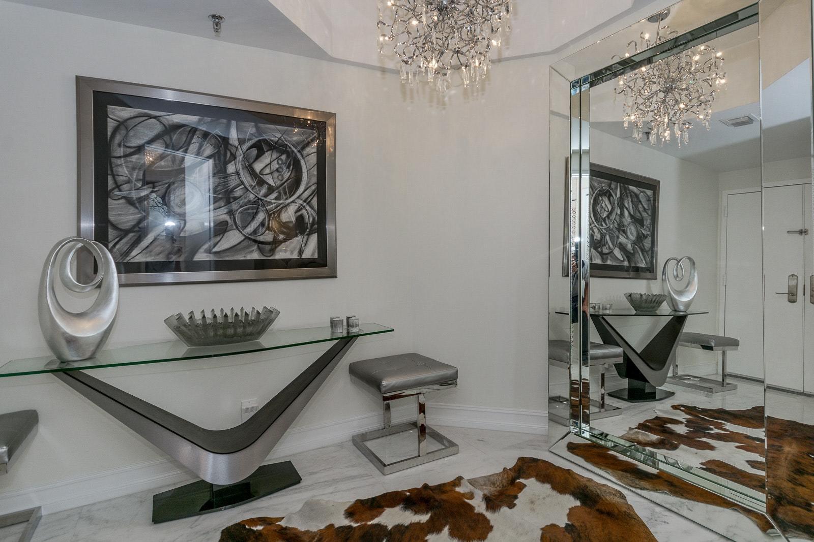 3120 South Ocean Boulevard, Unit 3202 Palm Beach, FL 33480 - Photo 5 of 46 ENTRANCE FOYER