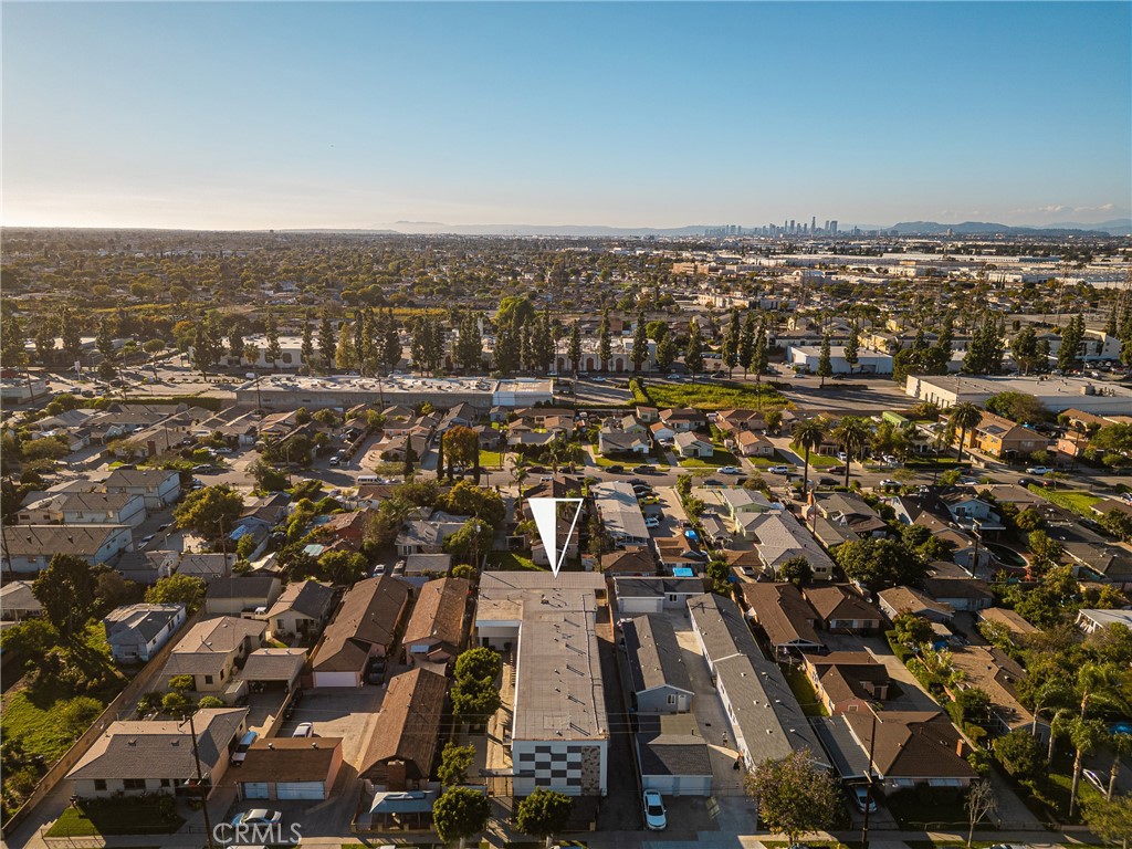 6725 Perry Road Bell Gardens, CA 90201 - Photo 33 of 40 an aerial view of multiple house