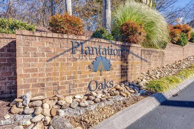 $1,950 | 810 Klondike Way, Knoxville, TN 37923