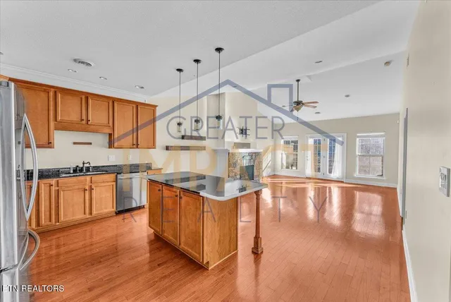 $1,950 | 810 Klondike Way, Knoxville, TN 37923