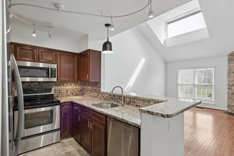 $344,900 | 5905 Stone Brook Drive, Brentwood, TN 37027