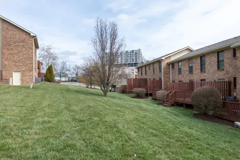 $344,900 | 5905 Stone Brook Drive, Brentwood, TN 37027