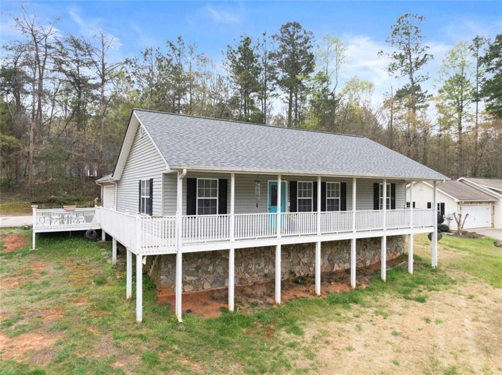 104 View Street Clarkesville, GA 30523 - Photo 2 of 29
