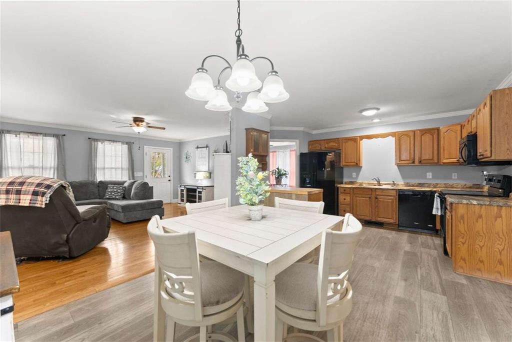 104 View Street Clarkesville, GA 30523 - Photo 6 of 28