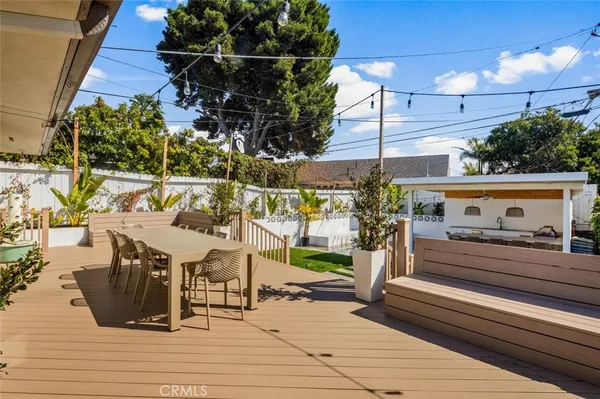$2,345,000 | 131 West Avenida Cordoba, San Clemente, CA 92672