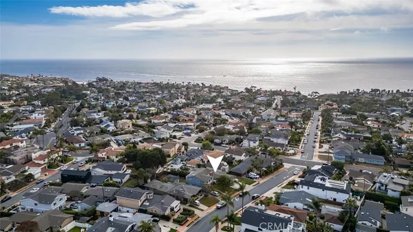 $2,345,000 | 131 West Avenida Cordoba, San Clemente, CA 92672