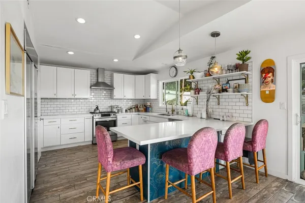 $2,345,000 | 131 West Avenida Cordoba, San Clemente, CA 92672