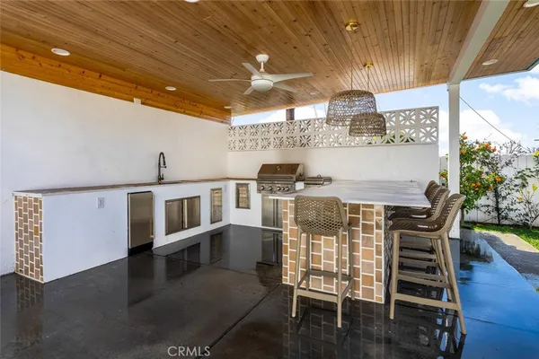 $2,345,000 | 131 West Avenida Cordoba, San Clemente, CA 92672