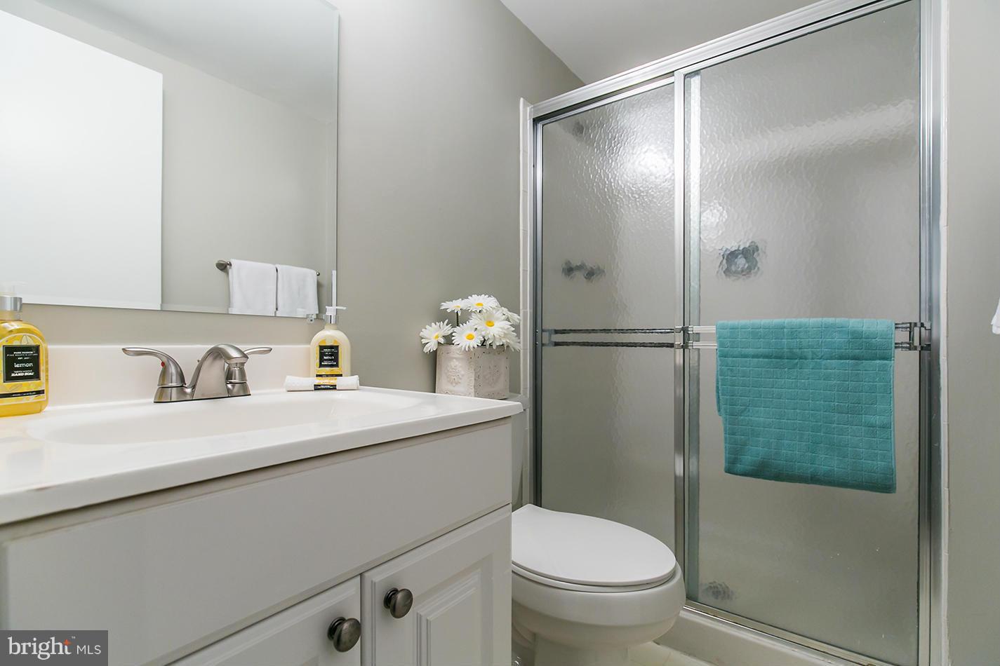 11523 Running Cedar Road Reston, VA 20191 - Photo 5 of 15 Bedroom