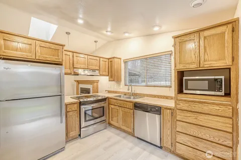 $599,950 | 11111 20th Place Northeast, Lake Stevens, WA 98258