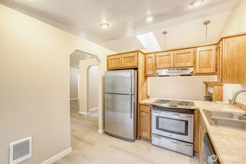 $599,950 | 11111 20th Place Northeast, Lake Stevens, WA 98258