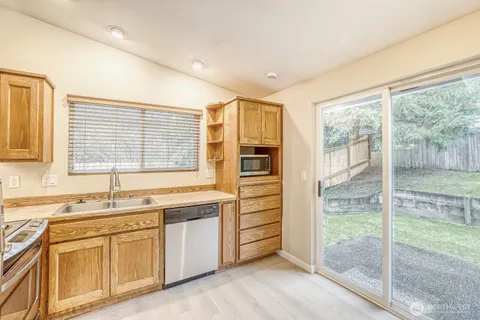 $599,950 | 11111 20th Place Northeast, Lake Stevens, WA 98258