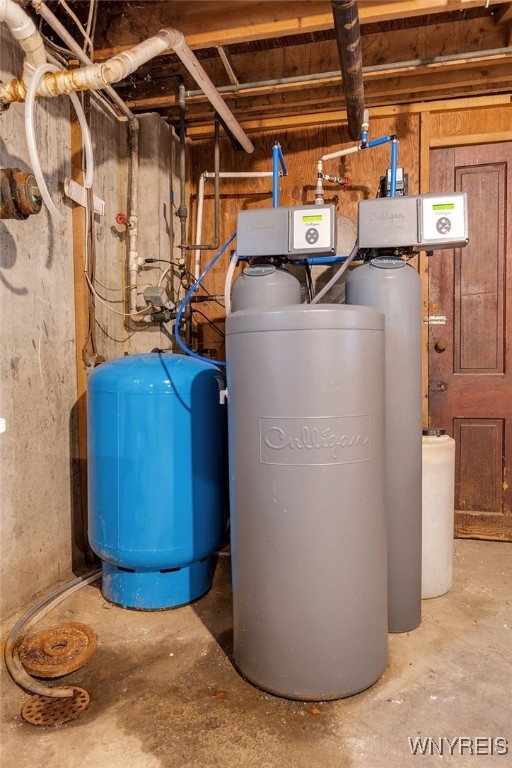 11799 Matteson Corners Road Sardinia, NY 14030 - Photo 21 of 38 Water softeners with chlorination for both units l