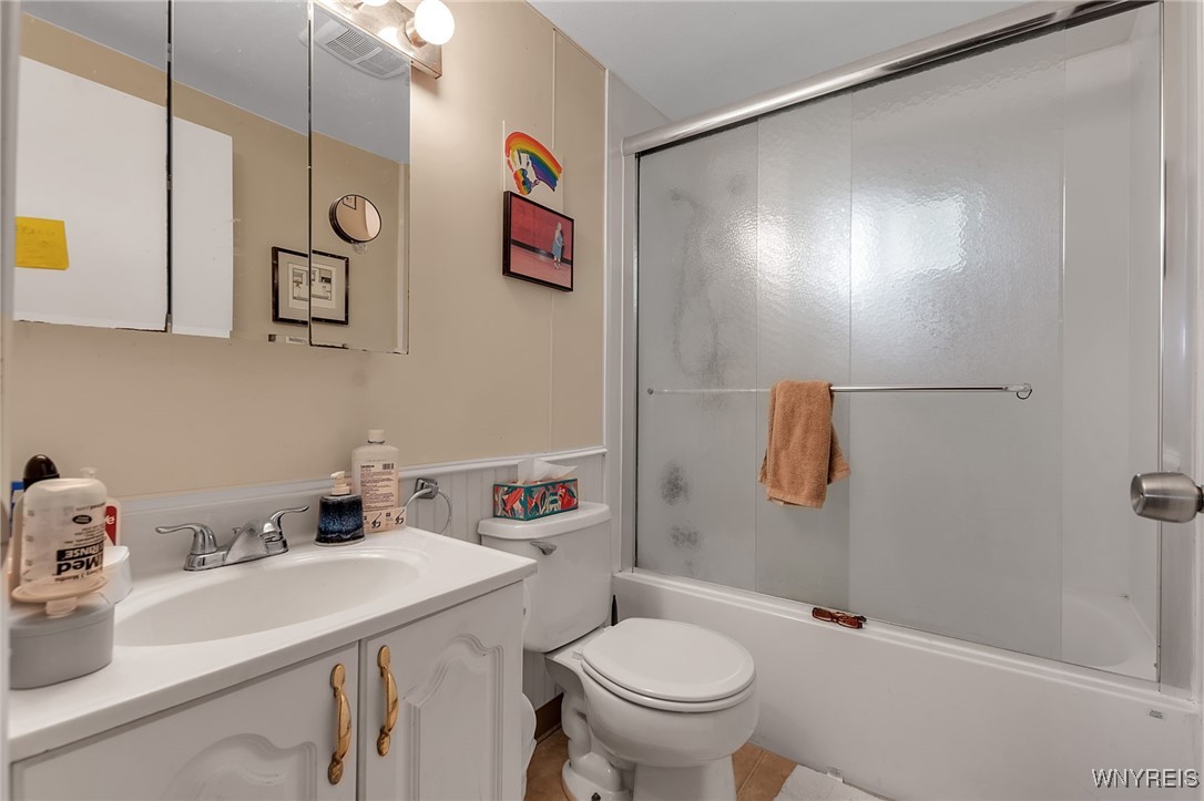 11799 Matteson Corners Road Sardinia, NY 14030 - Photo 29 of 38 Right Unit Bathroom