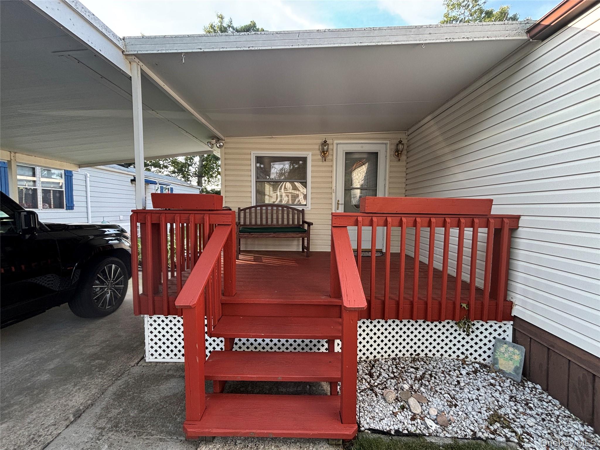 1661 Old Country Road, Unit 233 Riverhead, NY 11901 - Photo 5 of 35