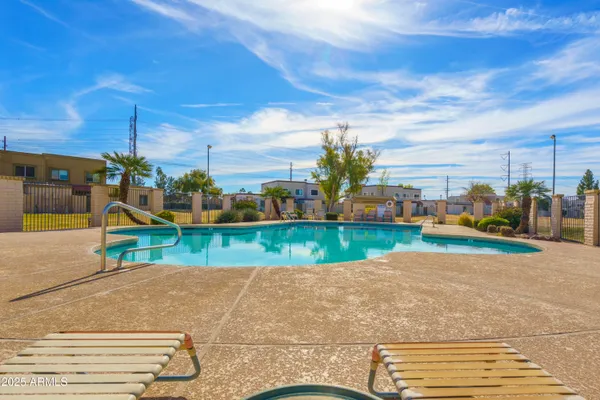 $282,500 | 1032 East Redfield Road, Tempe, AZ 85283