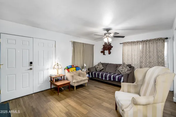 $282,500 | 1032 East Redfield Road, Tempe, AZ 85283