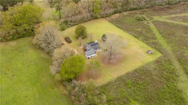 $250,000 | 75264 Highway 1054, Kentwood, LA 70444