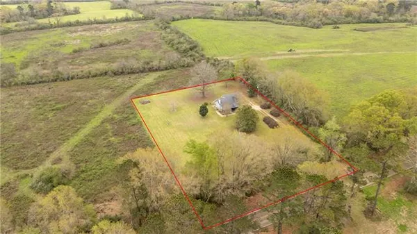 $250,000 | 75264 Highway 1054, Kentwood, LA 70444