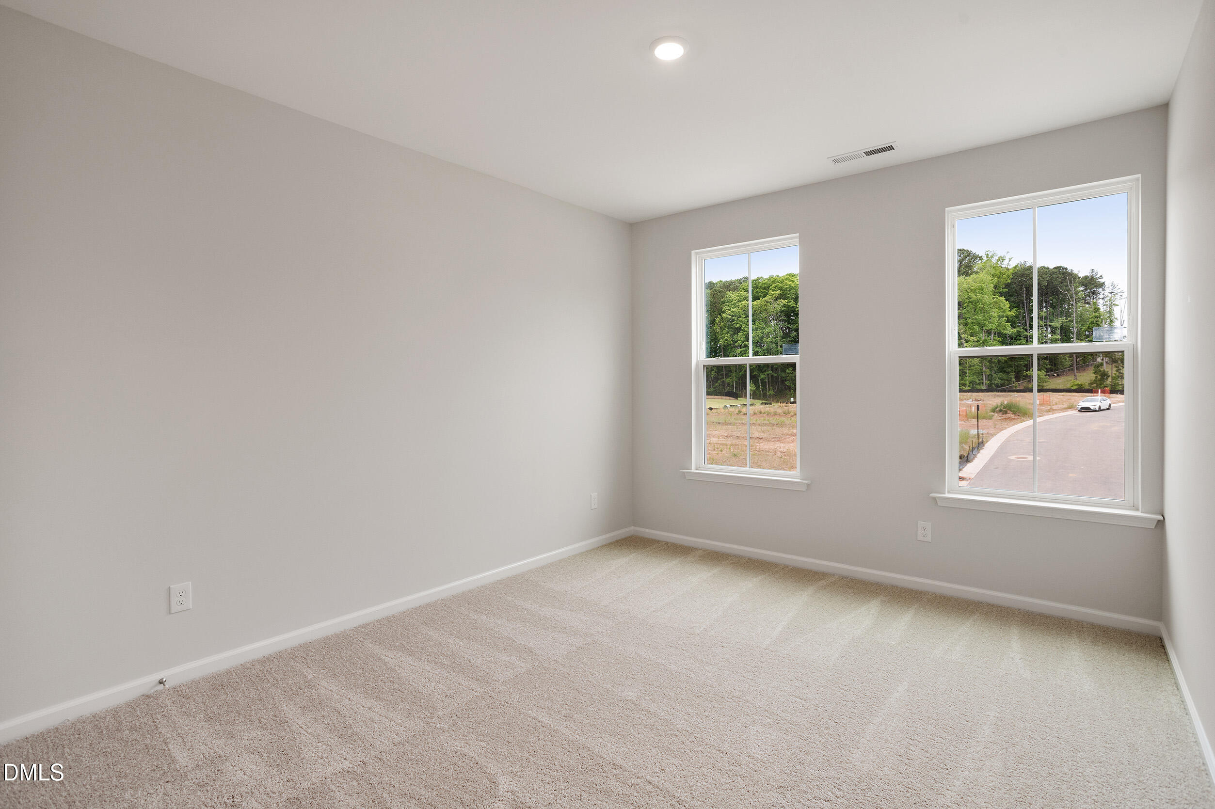 1128 Bell Heather Road, Unit 63 Durham, NC 27703 - Photo 23 of 55 FMWeb22