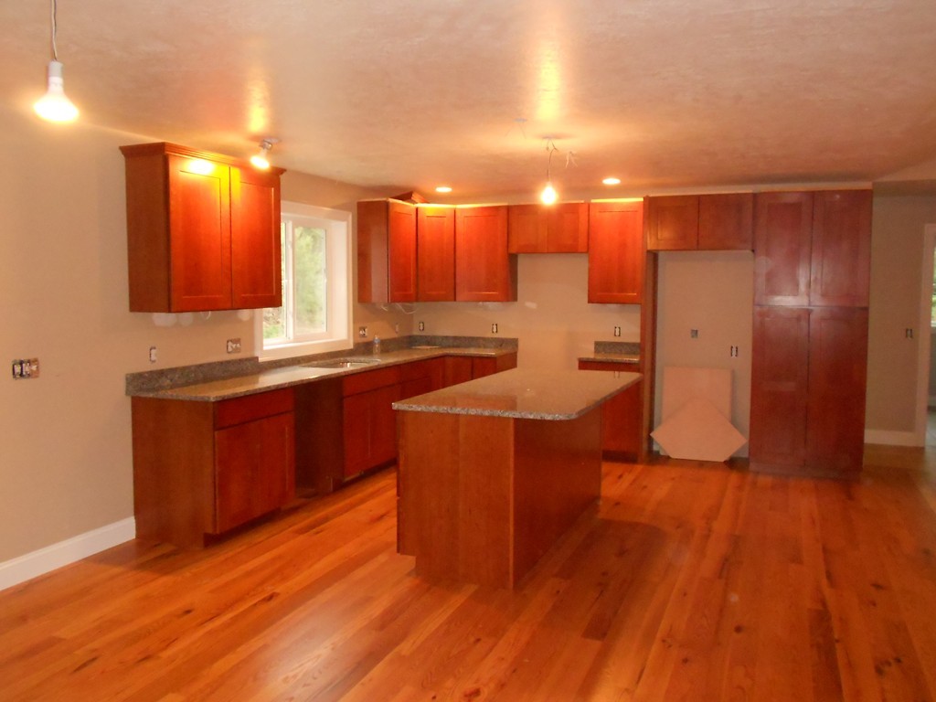 1 Coleman Road Southampton, MA 01073 - Photo 4 of 17 Gallery Image 4