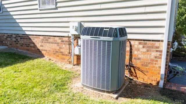 $400,000 | 1240 Meadow Down Drive, Forest, VA 24551