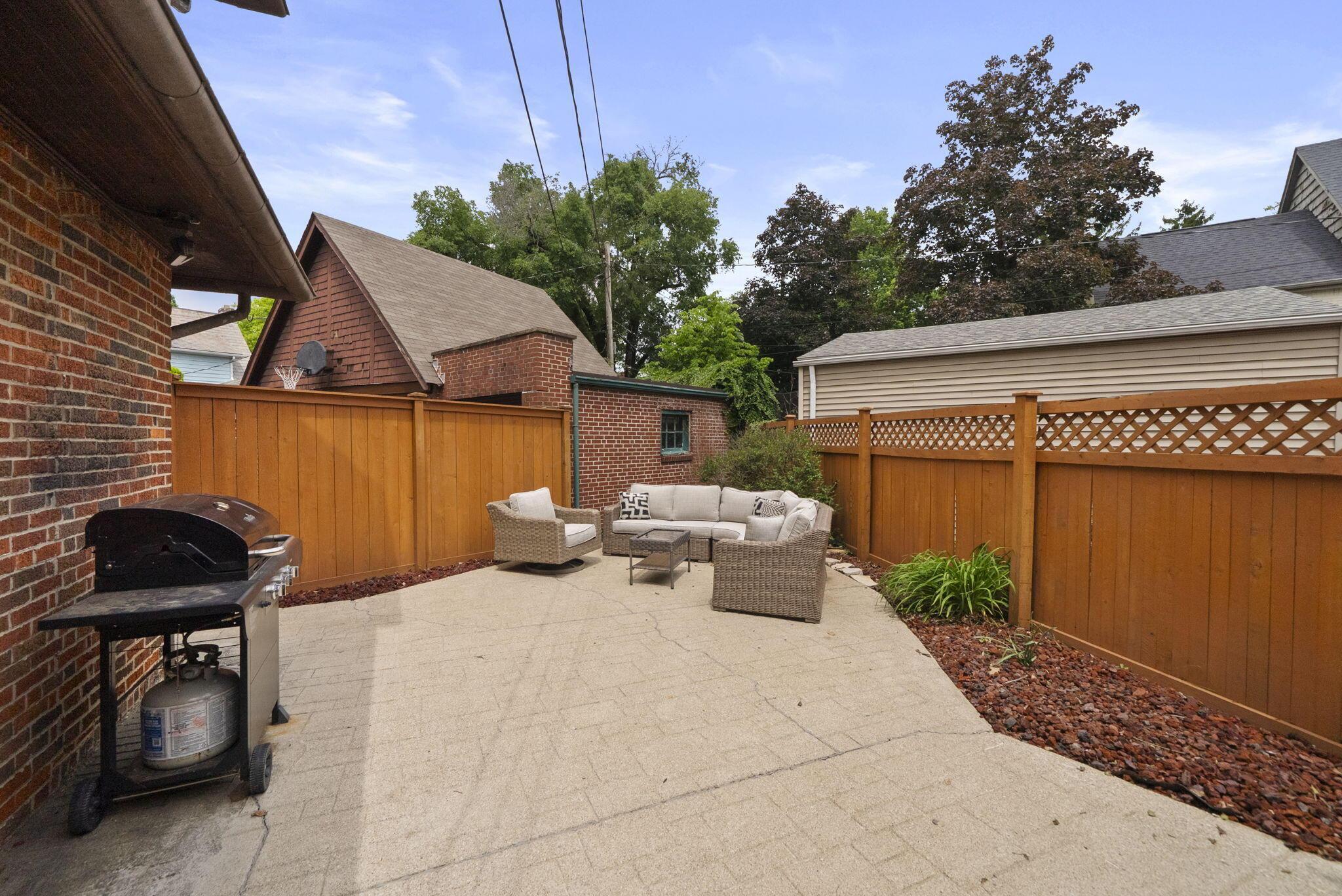1872 Stanford Road Columbus, OH 43212 - Photo 73 of 107